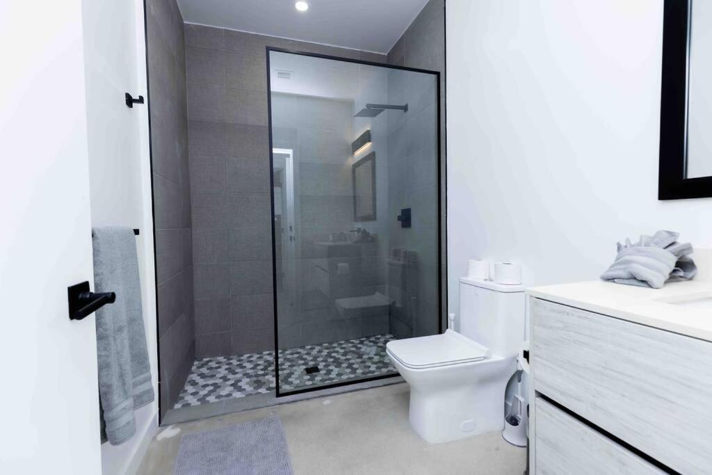 Huge 4 Bedroom Townhouse W/ Private Rooftop & Bbq マイアミ エクステリア 写真